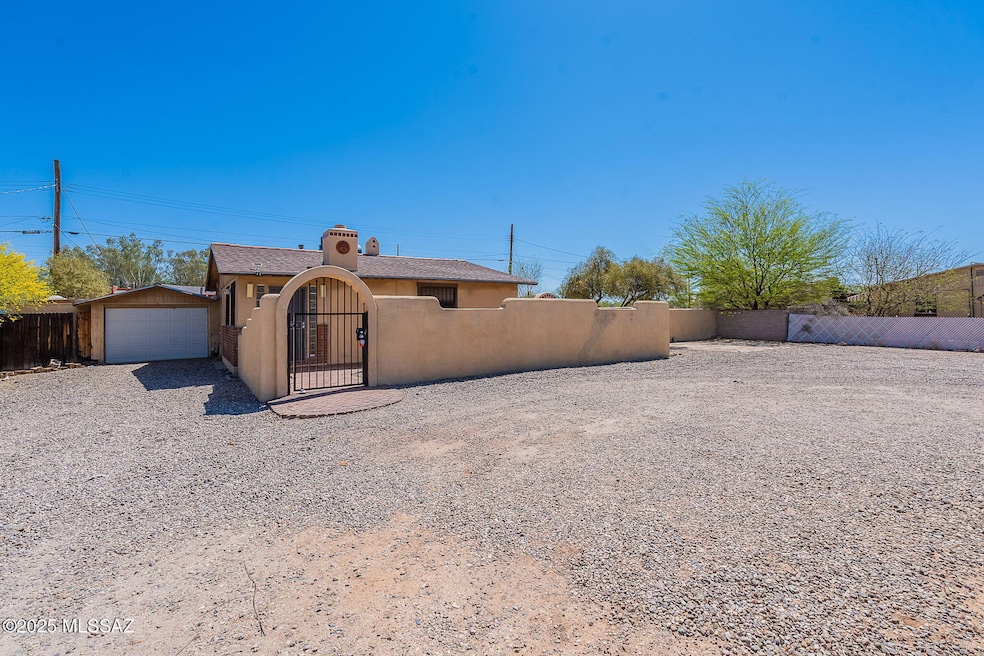 For Rent $1,700/month