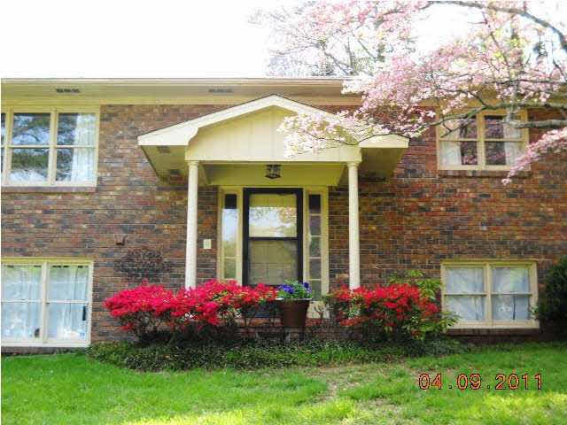 2031 Hickory Dr NW, Cleveland, TN 37311 - photo 1