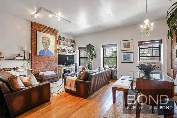 48 Grove St unit 3, New York, NY 10014 - photo 1