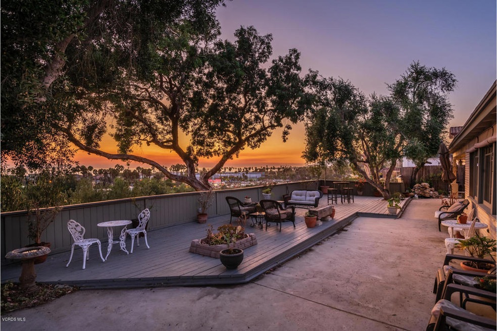 2196 Vista Del Mar Dr-003-003-Patio Deck