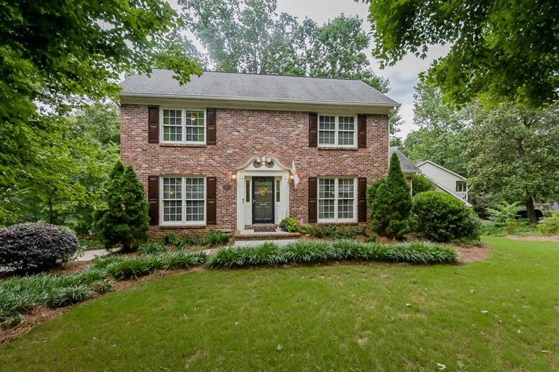 Fab Curb Appeal in this classic brick traditional 