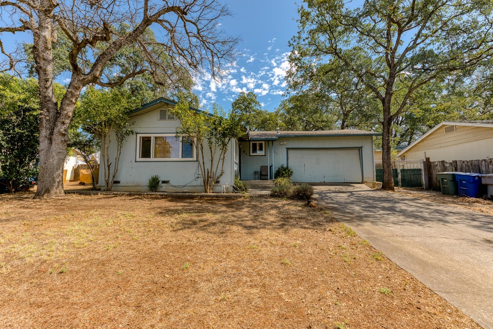 2555 Reservoir Ln