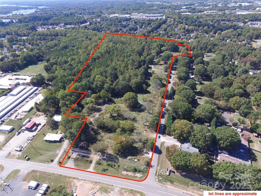 For Sale $4,895,000 • Co-Listing Agent