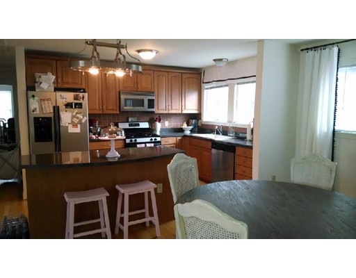 18 Clyde Rd unit 20, Watertown, MA 02472 - photo 1