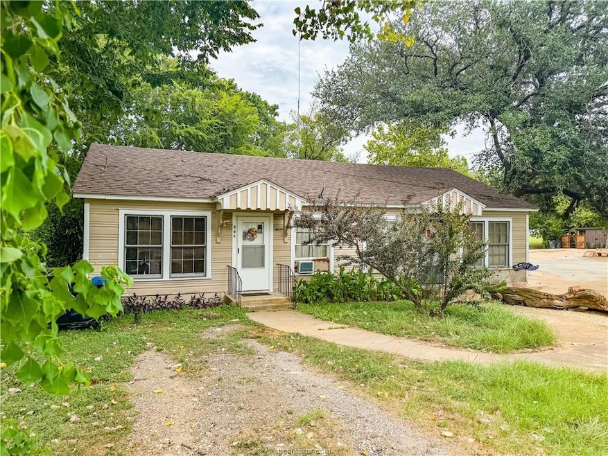 For Sale $135,000 • Co-Listing Agent