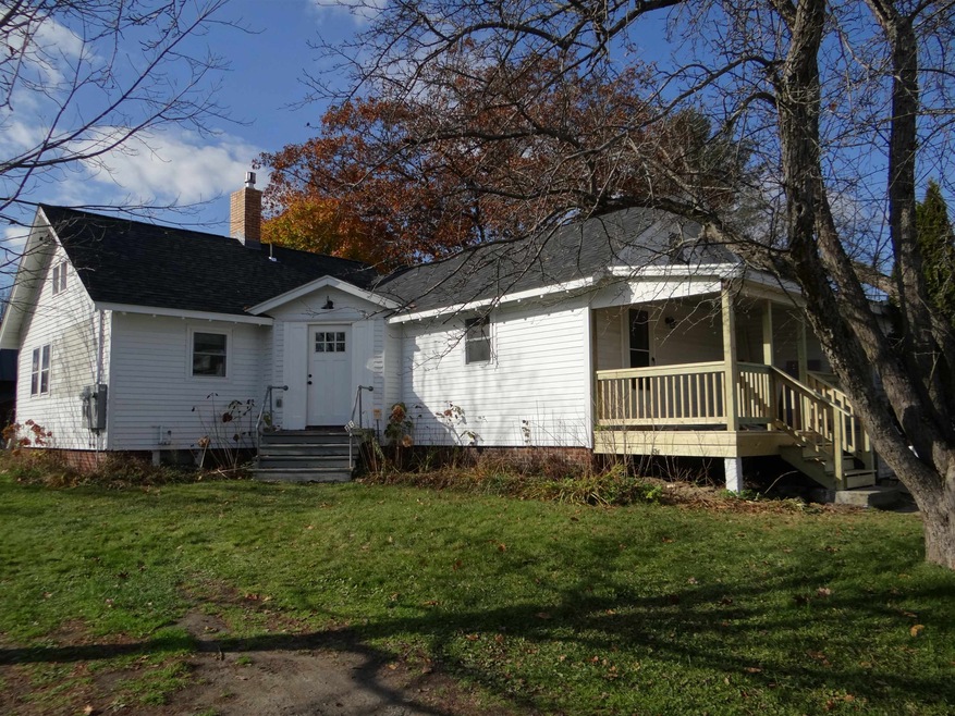 25 School St unit 25B, Canaan, NH 03741 - photo 1