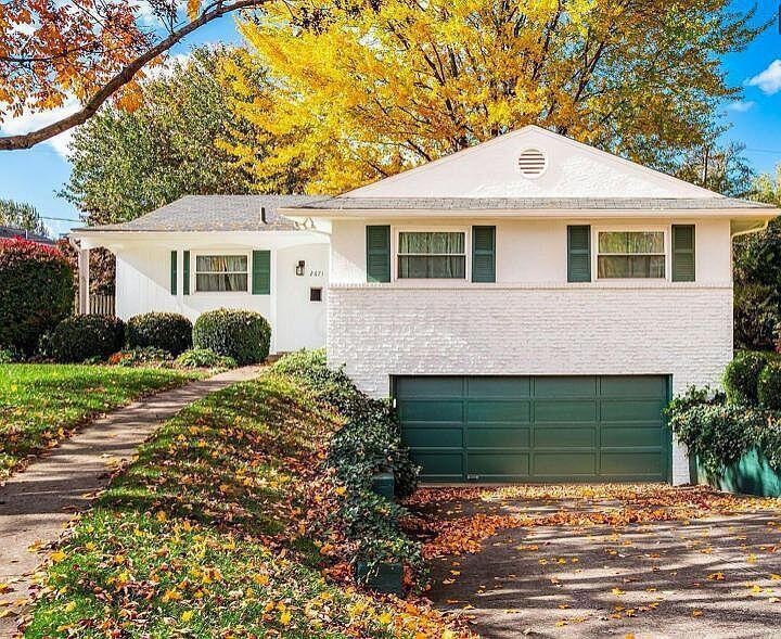 2671 Montcalm Rd, Columbus, OH 43221 - photo 1