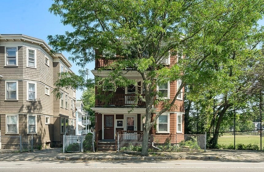 For Rent $2,700/month