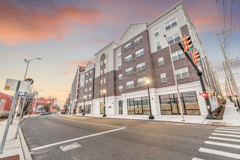 1269 Main St unit 511, Bridgeport, CT 06604 - photo 1