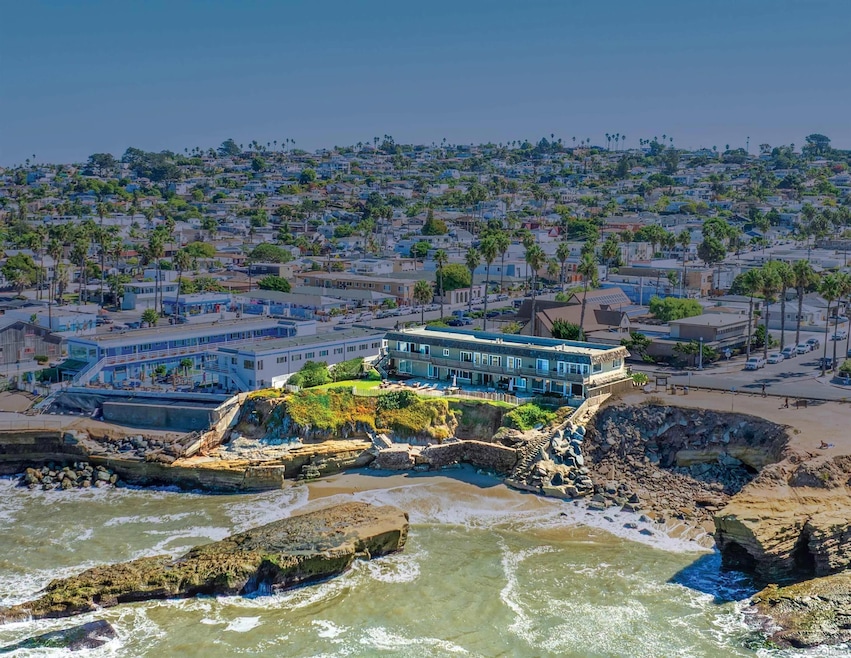 1352-62 Sunset Cliffs Blvd, San Diego, CA 92107 - photo 1