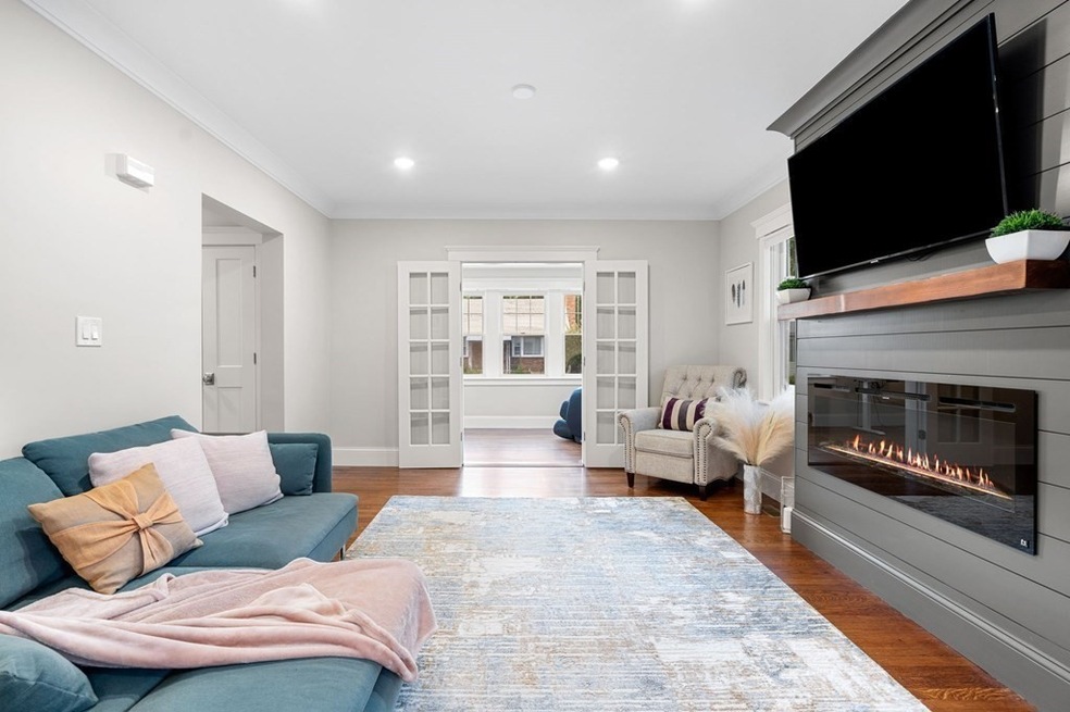 118 Westland Ave unit 1, West Newton, MA 02465 - photo 1