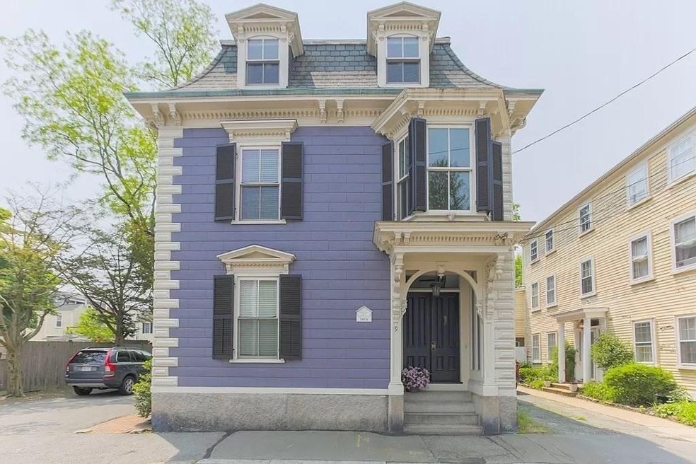 9 Northey St unit 1, Salem, MA 01970 - photo 1