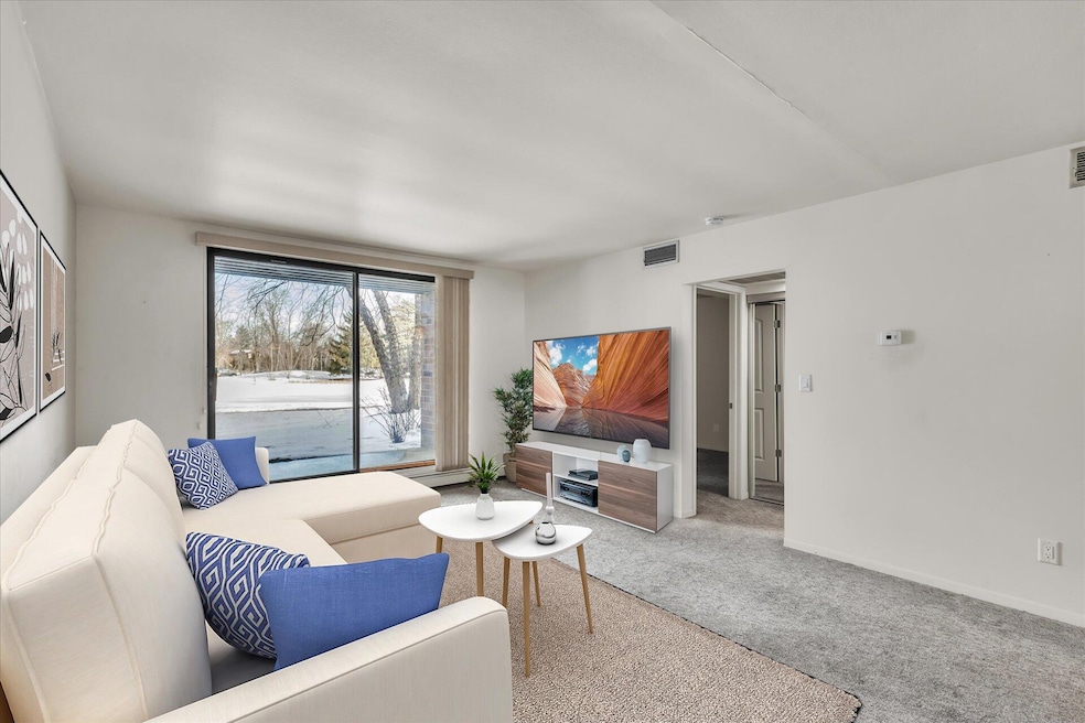 03-Living Room