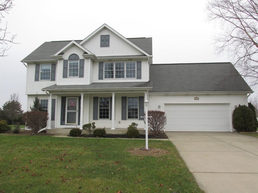 831 E Remington Square, La Porte, IN 46350 - photo 1