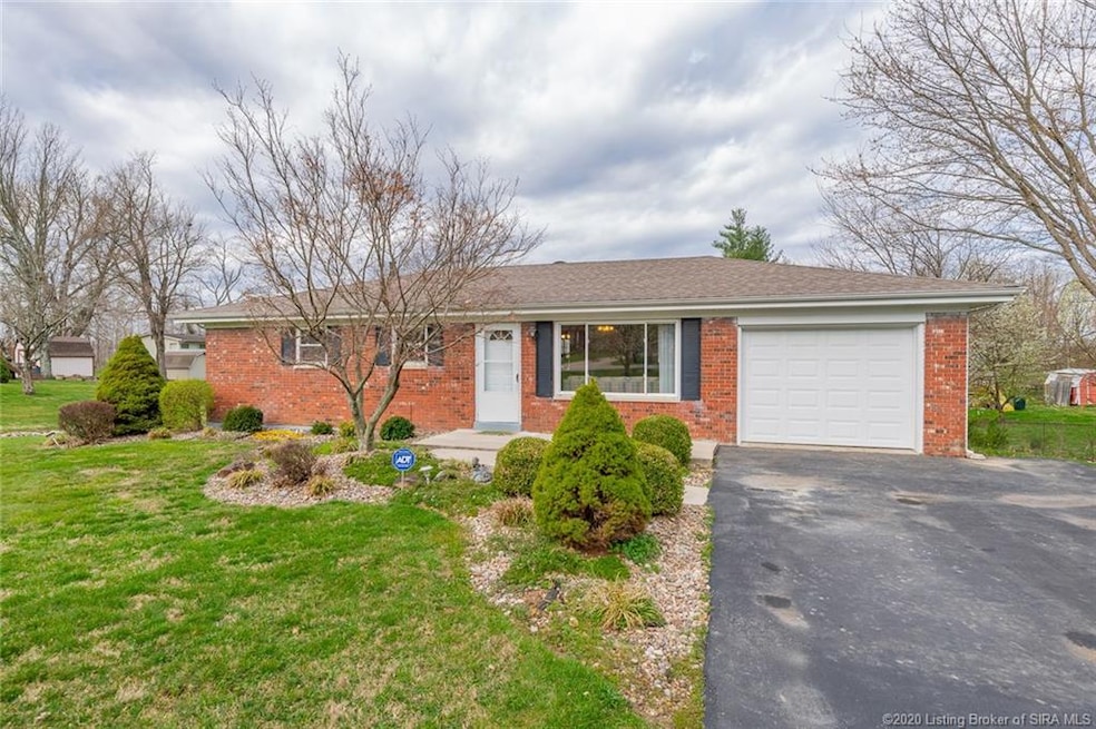 4007 Weber Ln, Floyds Knobs, IN 47119 - photo 1