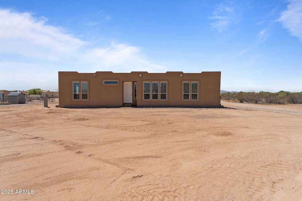 20909 W Bradley Rd, Wittmann, AZ 85361 - photo 1