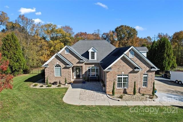 4422 Whitetail Ln, Midland, NC 28107 - photo 1