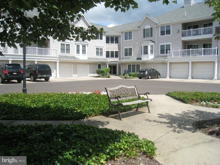 42 W College Ave unit 321, Yardley, PA 19067 - photo 1