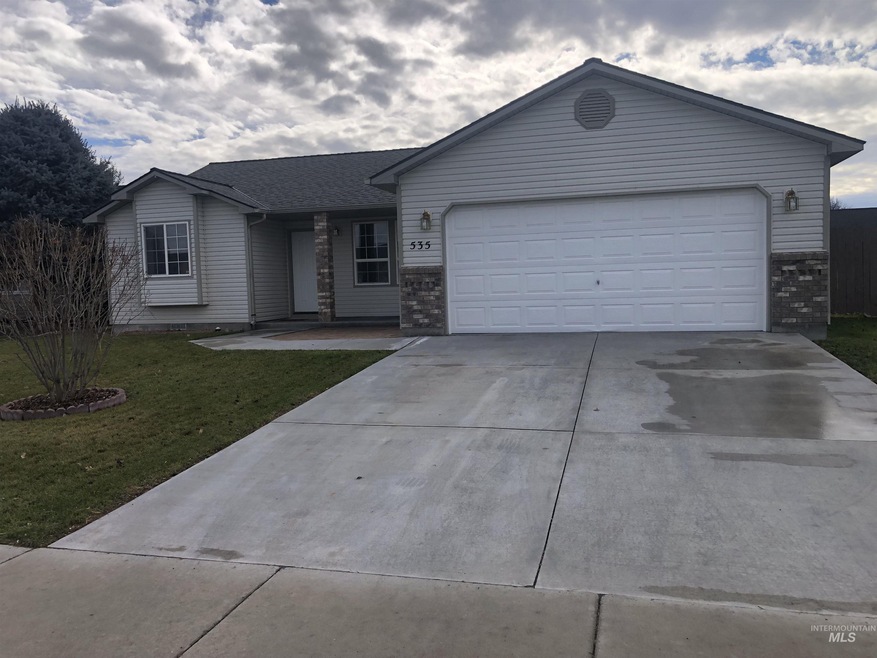535 S Valley Dr, Nampa, ID 83686 - photo 1