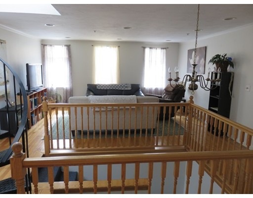 61 Charter St unit 63, Boston, MA 02113 - photo 1