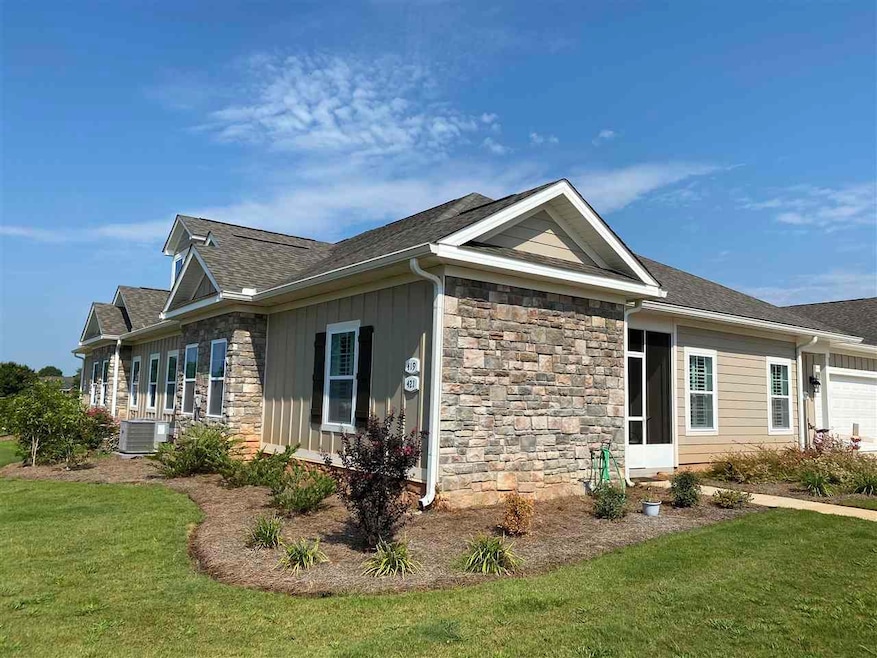 124 Sasanqua Dr, Warner Robins, GA 31088 - photo 1