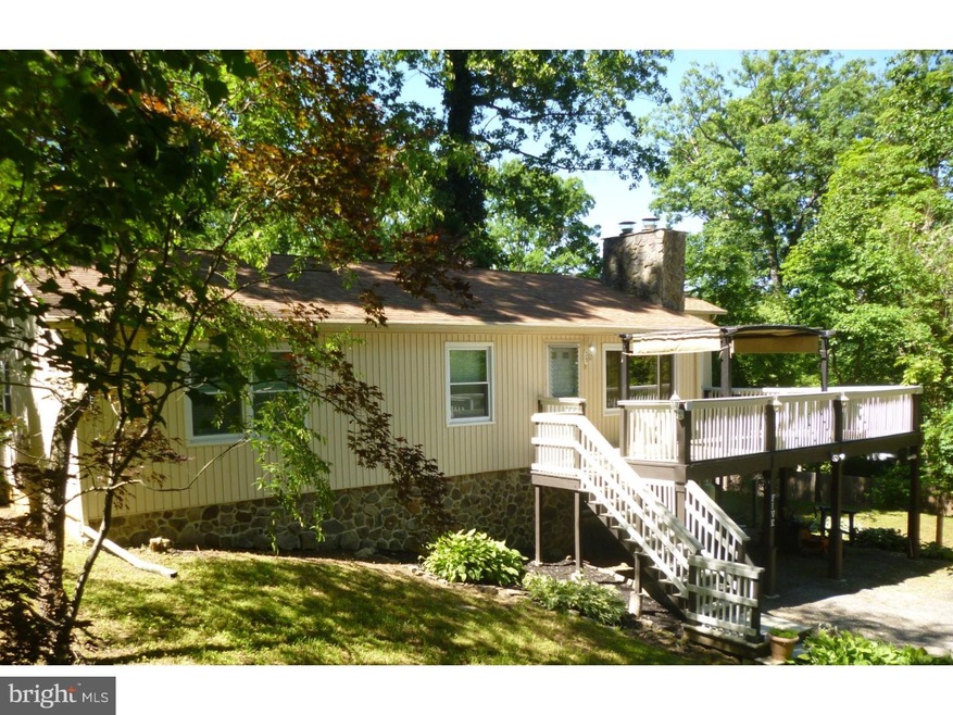 5 Locust Rd, Newtown Square, PA 19073 - photo 1