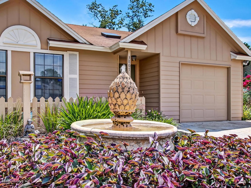 3867 Winter Berry Rd E, Jacksonville, FL 32210 - photo 1