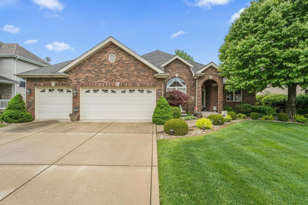 9842 Forest St, Dyer, IN 46311 - photo 1