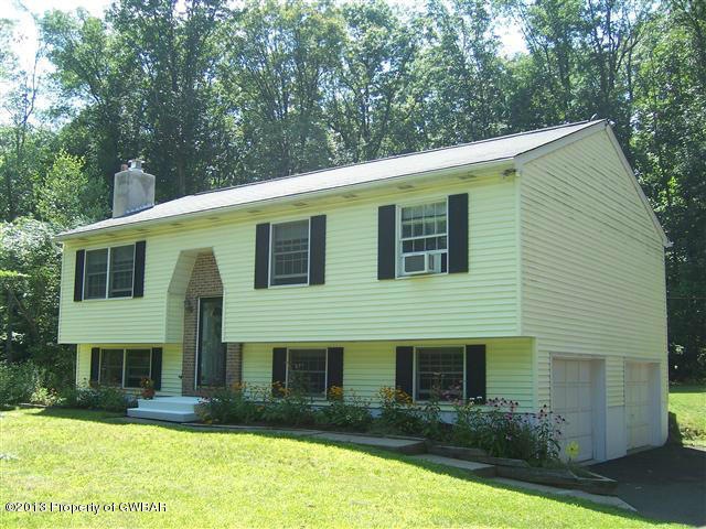 18 Deer Run Rd, Drums, PA 18222 - photo 1