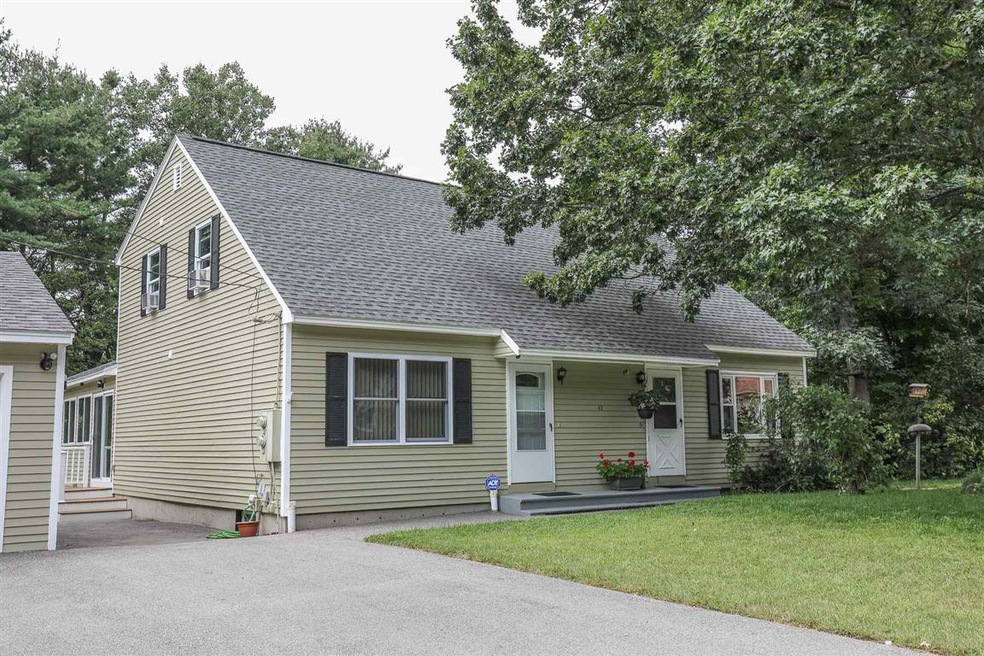 42 Dale Rd unit A, Hooksett, NH 03106 - photo 1