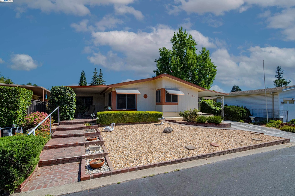 6105 Meiggs Ct unit 1015, Citrus Heights, CA 95621 - photo 1