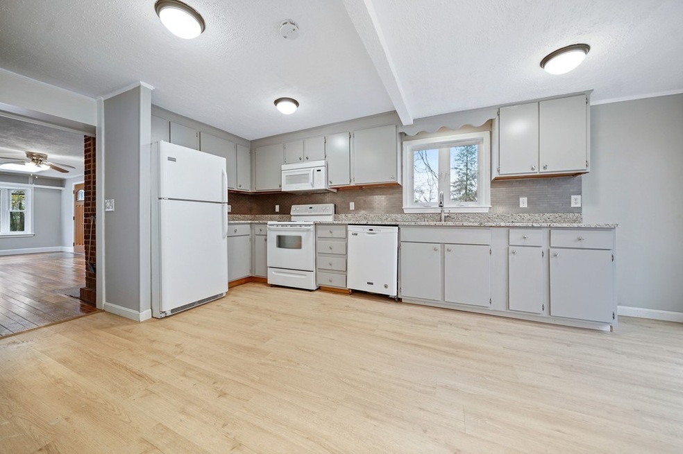 205 Eliot St, Ashland, MA 01721 - photo 1