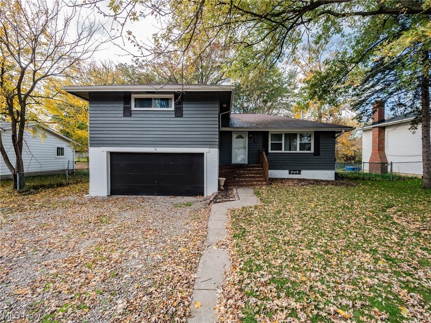 844 Sheffield Rd, Sheffield Lake, OH 44054 - photo 1