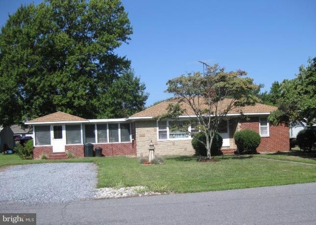 5762 Cherry St, Rock Hall, MD 21661 - photo 1