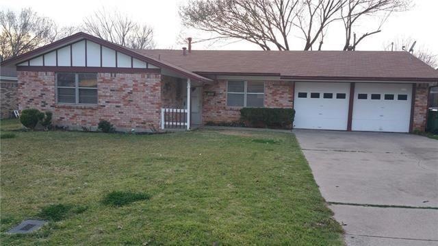 1001 Irwin Dr, Hurst, TX 76053 - photo 1
