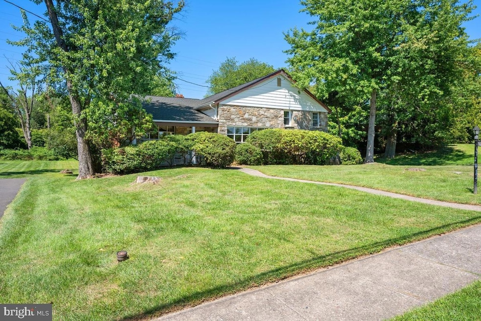 Under Contract $499,900