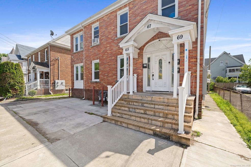 Sold $780,000 • Co-Listing Agent