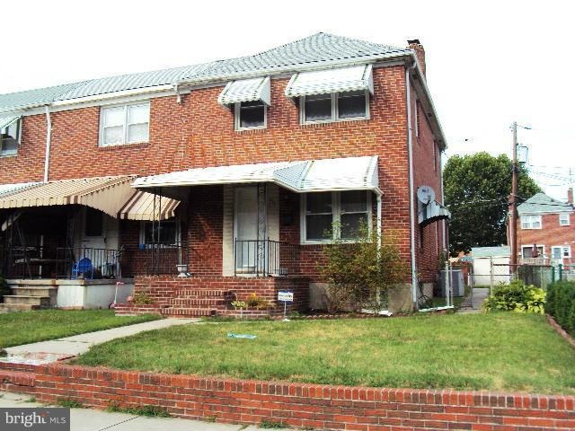 111 Riverthorn Rd, Middle River, MD 21220 - photo 1