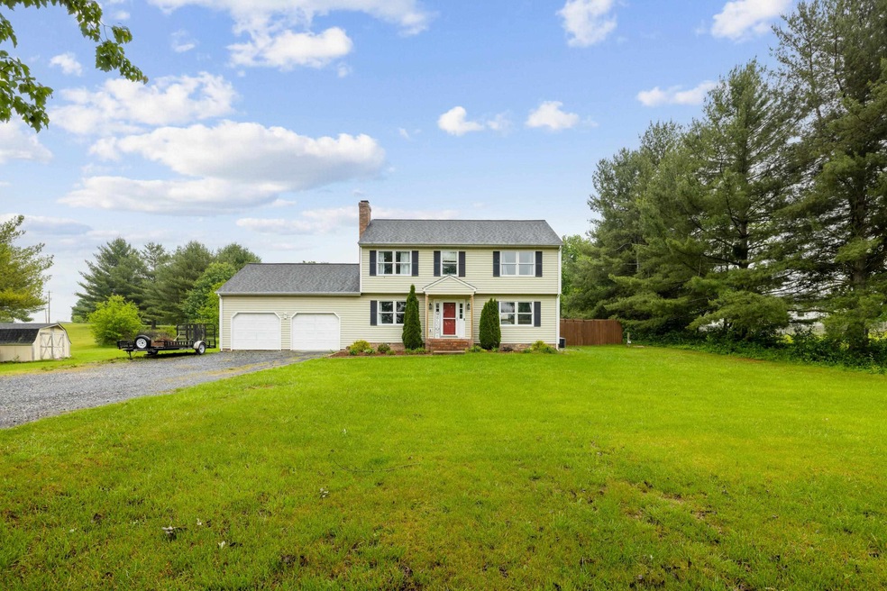 701 Horseshoe Cir, Stuarts Draft, VA 24477 - photo 1