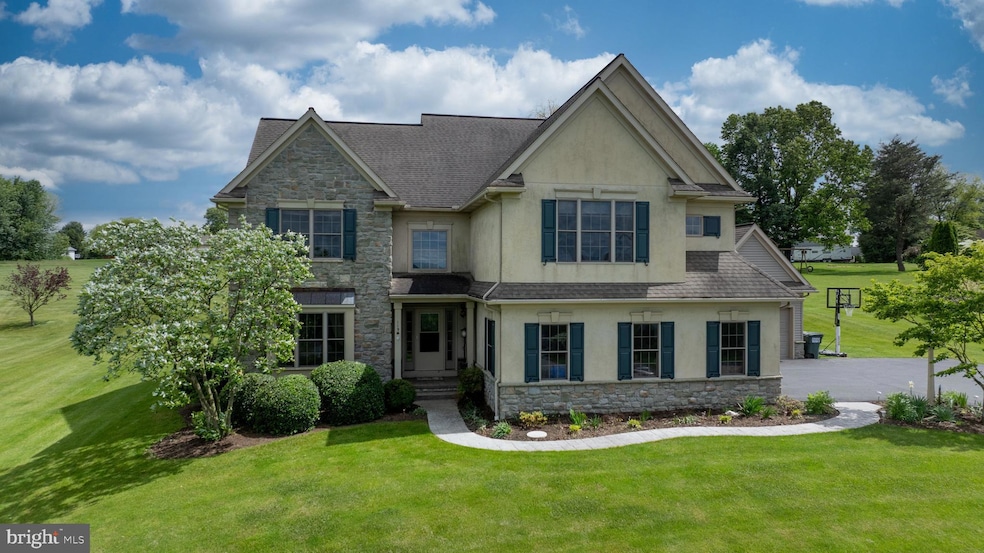 Pending $765,000