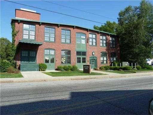 63 Blakeley St unit 105, Woonsocket, RI 02895 - photo 1