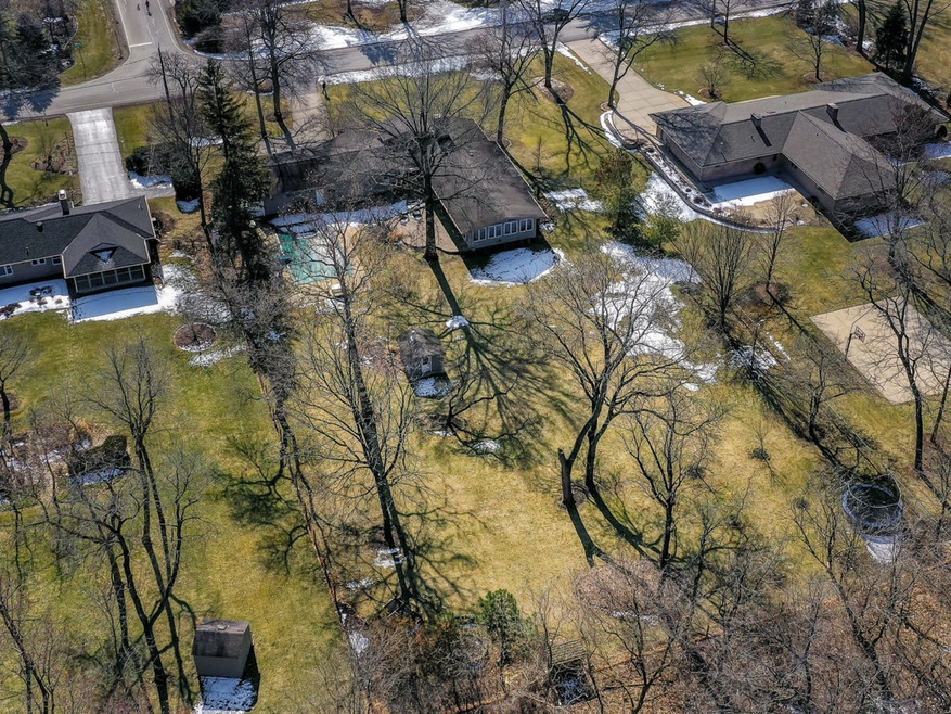 27W724 North Ln, Naperville, IL 60540 - photo 1