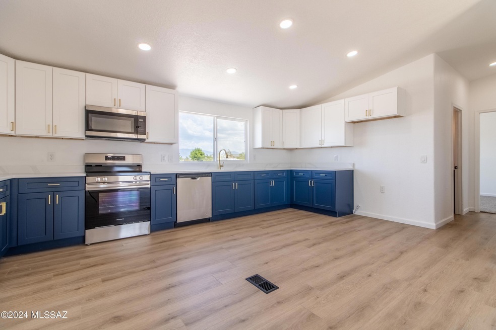 13400 S Hunting Dog Rd, Vail, AZ 85641 - photo 1