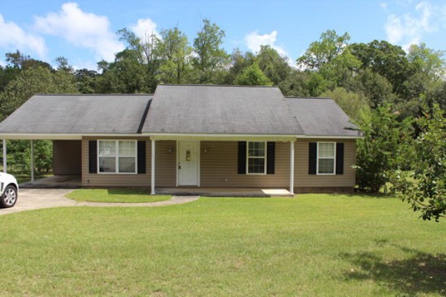 106 Warren Dr, Sylvester, GA 31791 - photo 1