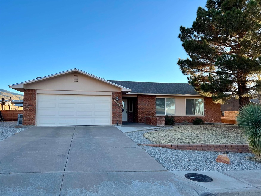 3008 Los Robles, Alamogordo, NM 88310 - photo 1