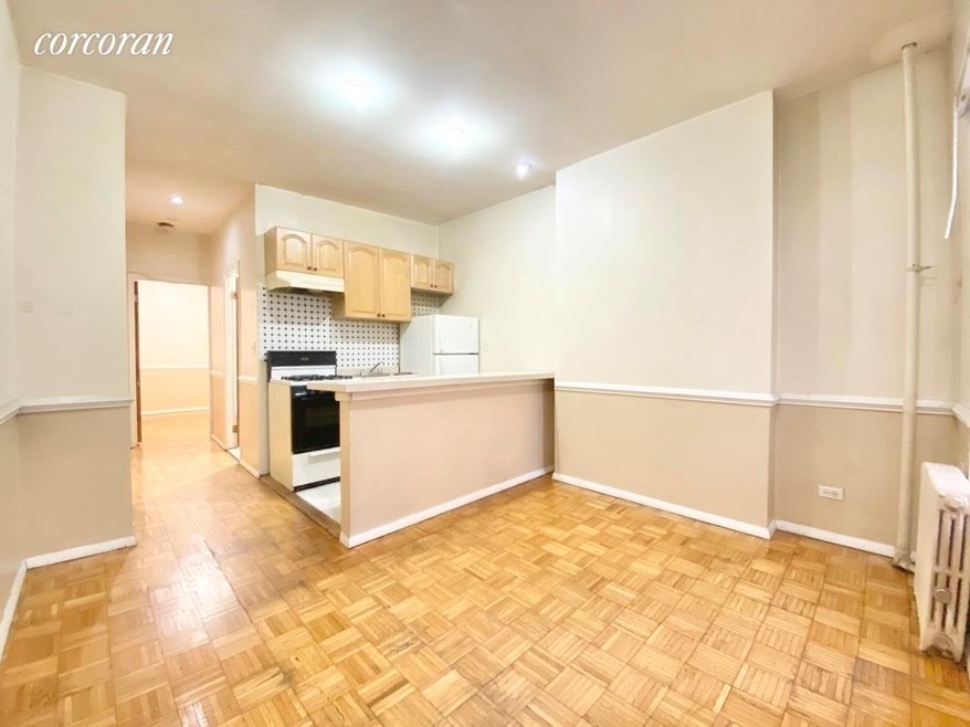 410 W 36th St unit 2RE, New York, NY 10018 - photo 1