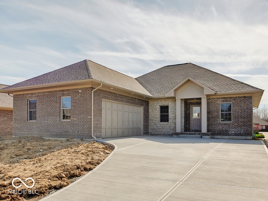 6135 Horizon Dr, Columbus, IN 47201 - photo 1