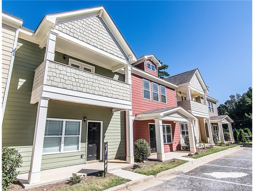 Two story town-home in Norcross!