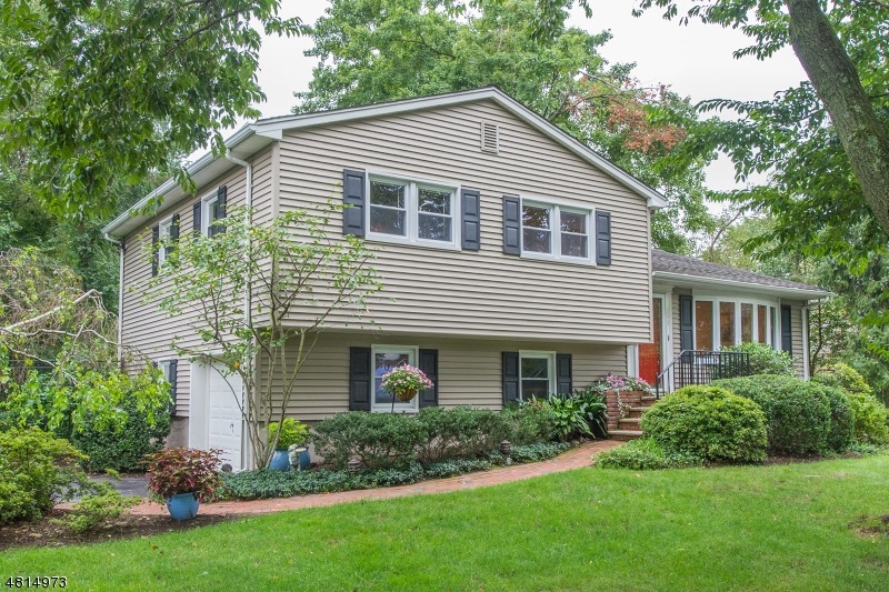 295 Runnymede Pkwy, New Providence, NJ 07974 - photo 1