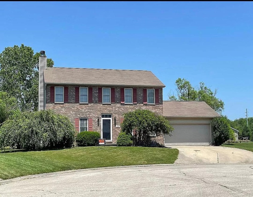 334 Woodfield Dr, Batesville, IN 47006 - photo 1